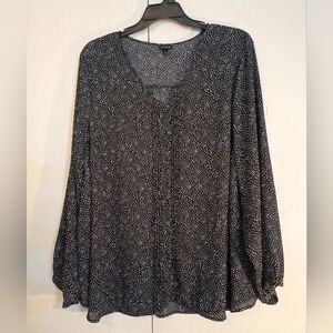 Torrid Women's Plus Size 4 Long Sleeve Blouse